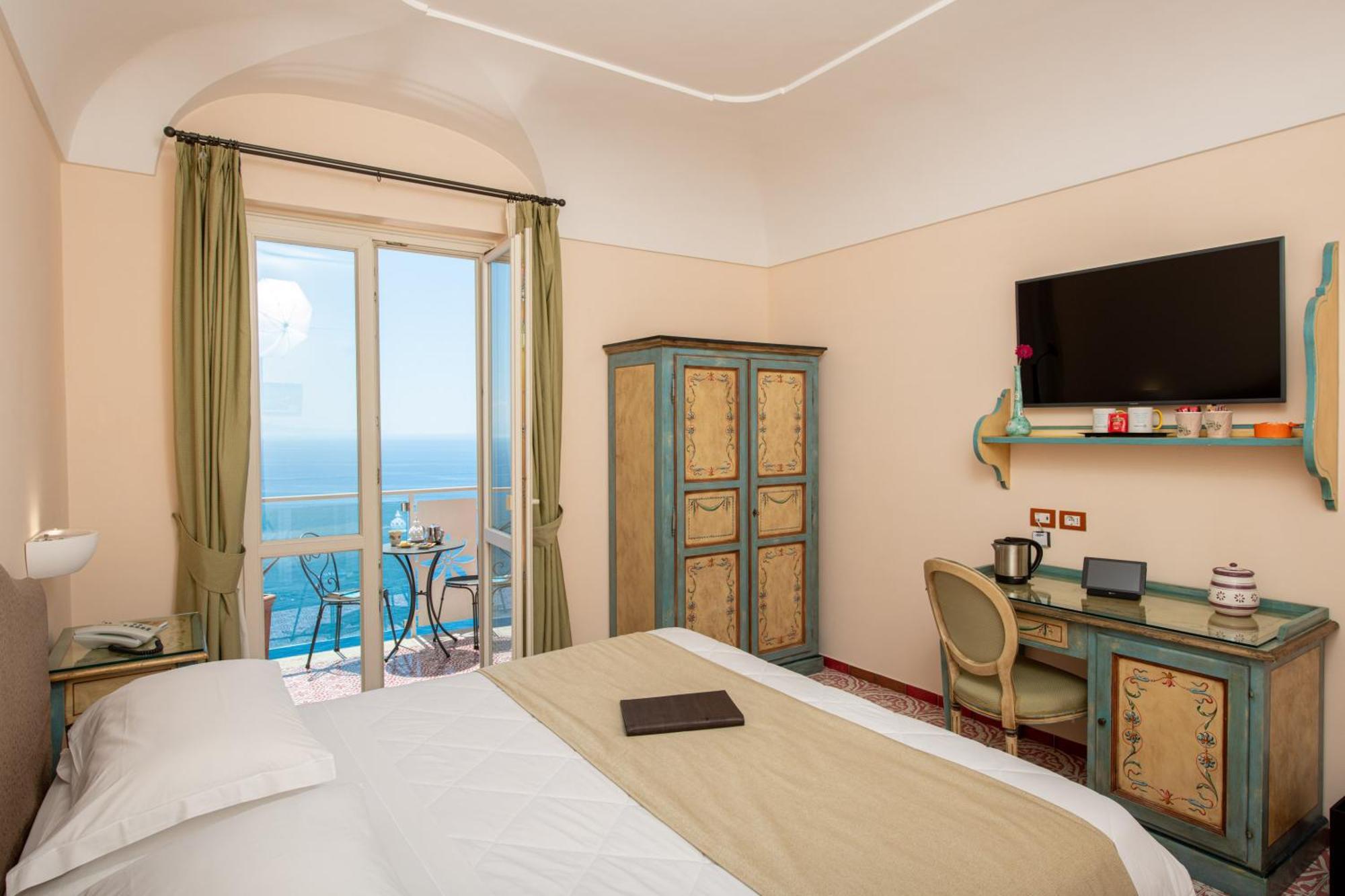 Hotel Margherita Praiano Εξωτερικό φωτογραφία